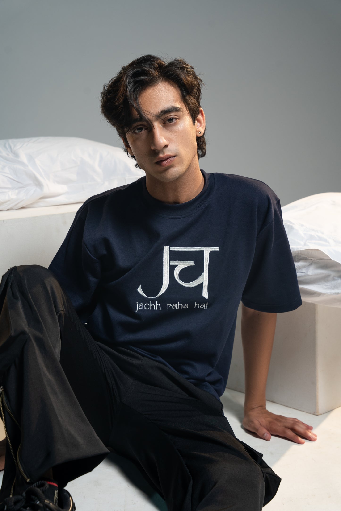 Jachh Raha Hai Tee